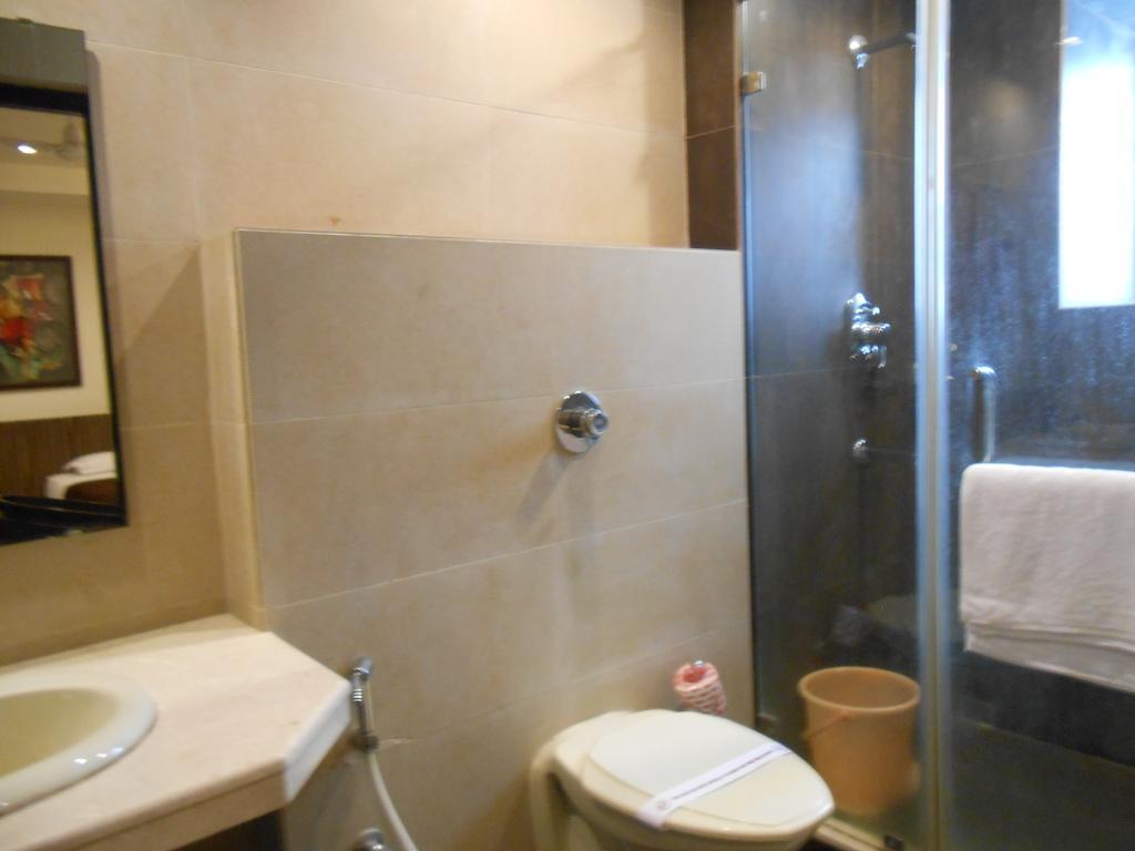 Hotel Victerrace Regency Калькутта Номер фото