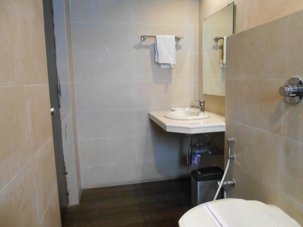 Hotel Victerrace Regency Калькутта Номер фото